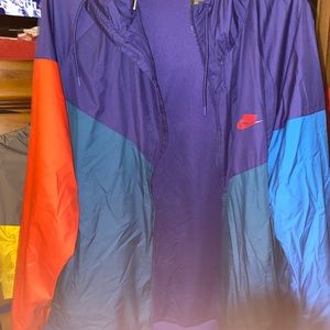 Mens windbreaker